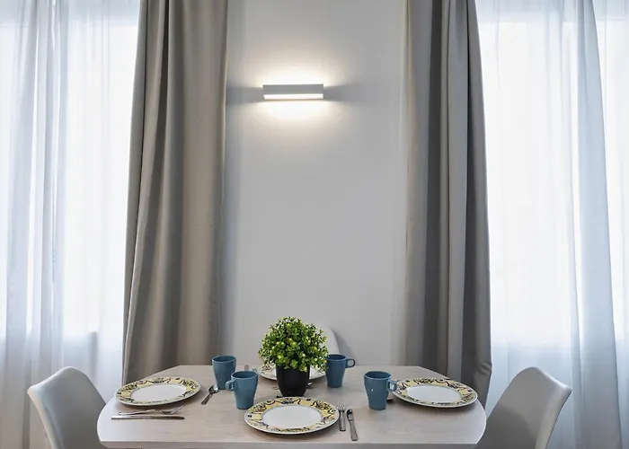 Lara's By Wonderful Italy Daire Cenova